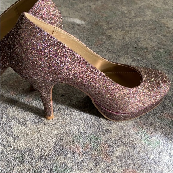 Kenneth Cole reaction glitter heels - Picture 4 of 4